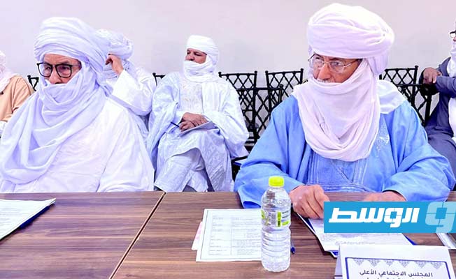 الطوارق يجددون المطالبة بتمثيل سياسي عادل وتسوية أوضاع أصحاب الأرقام الإدارية