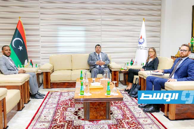 ريتشاردسون تبحث مع «مؤسسة النفط» تحدياتها التشغيلية