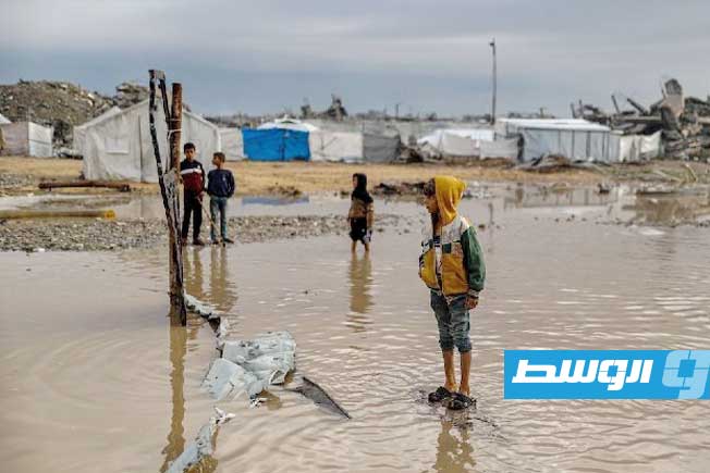 مع ظروف الطقس القاسية.. «يونيسف» تطالب بإدخال إمدادات الشتاء المتراكمة إلى قطاع غزة