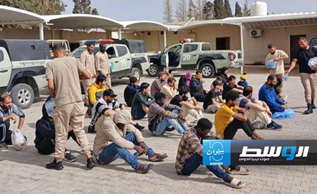 ضبط مهاجرين غير نظاميين في زوارة كانوا يستعدون للوصول إلى أوروبا