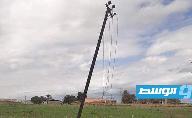 الكهرباء: انقطاع التيار عن منازل بالمرقب وشرق زليتن بعد سرقة 2750 متر أسلاك