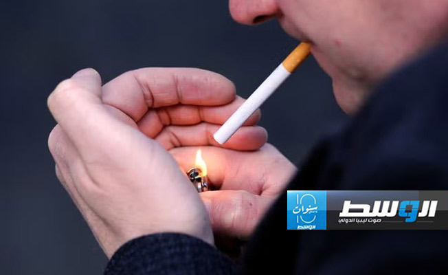 دراسة بريطانية: التدخين يترك بصمات في العظام تستمر قرونًا بعد الوفاة