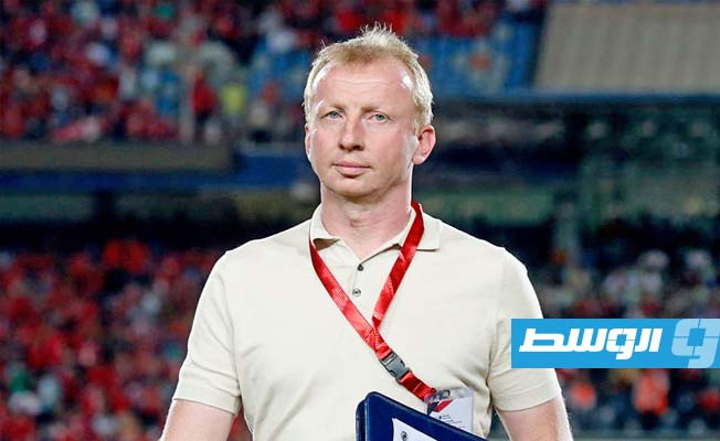 شباب بلوزداد الجزائري يتعاقد مع مدرب الوداد المغربي