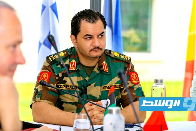 صدام حفتر يشارك في ندوة لرؤساء أركان القوات البرية لـ15 دولة في فرنسا