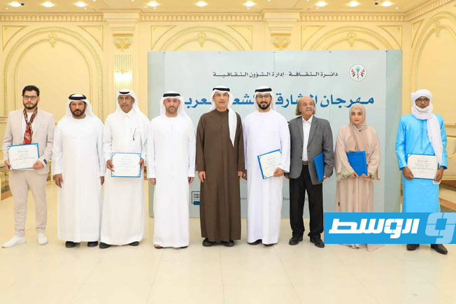 الشاعر الليبي حسن إدريس يضيء سماء الشارقة في مهرجان الشعر العربي