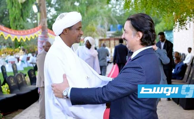 «ذا غارديان»: نجل حفتر نقل معلومات لـ«حميدتي» قبل اشتباكات الخرطوم