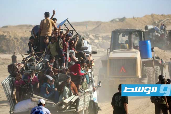 نصف مليون فلسطيني عائدون إلى ركام منازلهم في غزة: «مدينة أشباح تنبعث منها رائحة موت»