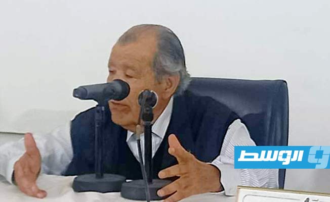 مناقشة كتاب «الثورة الليبية» في ندوة أدبية بالقبة الفلكية (صور)