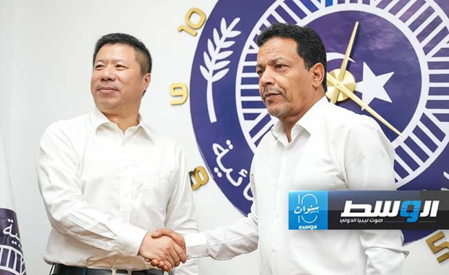 حكومة حماد تبحث التعاون مع شركة صينية في تقنيات المياه