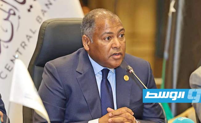 المبروك يطالب المراقبات المالية بالخارج بعدم الاعتداد بأي تعليمات غير صادرة عن الوزارة