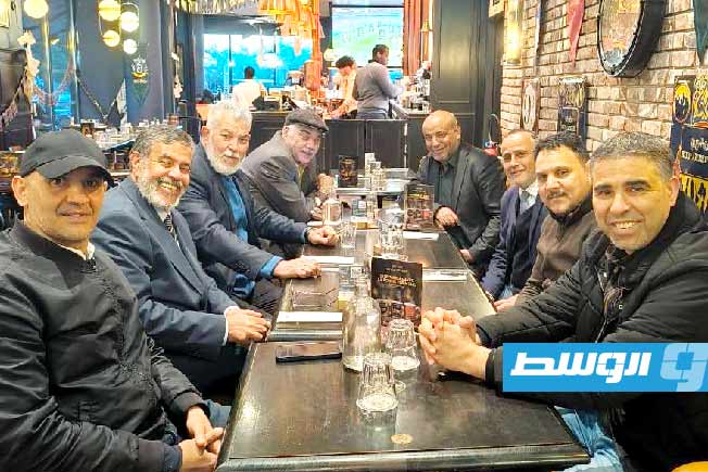 خالد الهدار يشكر السفارة الليبية في باريس بعد نجاح مشاركة الوفد الأثري الليبي