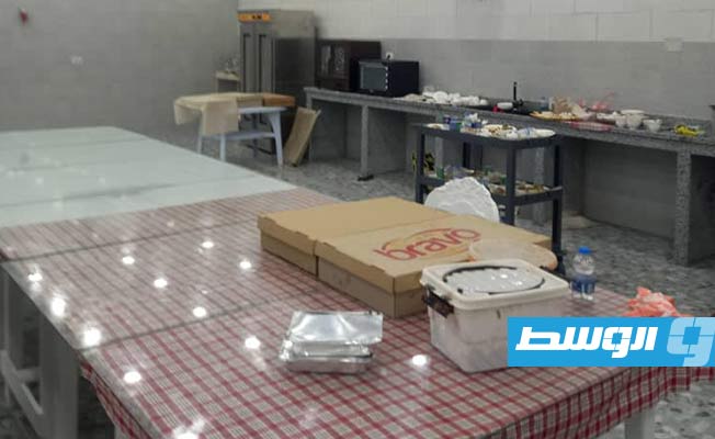 «الرقابة على الأغذية» يسحب عينات من وجبة غذاء تسببت في تسمم 48 حالة بالخمس