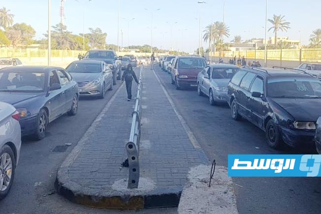 مديرية أمن منفذ رأس اجدير: عطل لدى الجانب التونسي وراء الزحام في المعبر