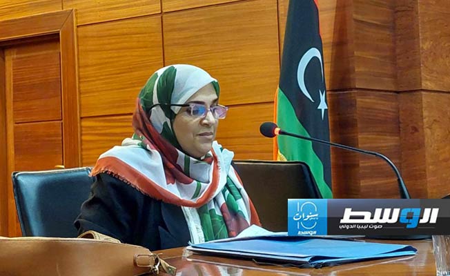 بن غزي تحاضر عن الذائقة الجمالية بمركز المحفوظات