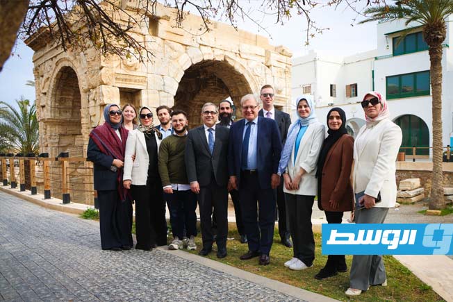 نورلاند وبرنت يلتقيان ليبيين من خريجي «برامج التبادل» الأميركية