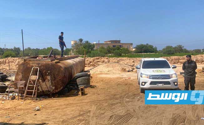 ضبط 42 ألف لتر من وقود الديزل معدة للتهريب ببلدية الزاوية الغرب