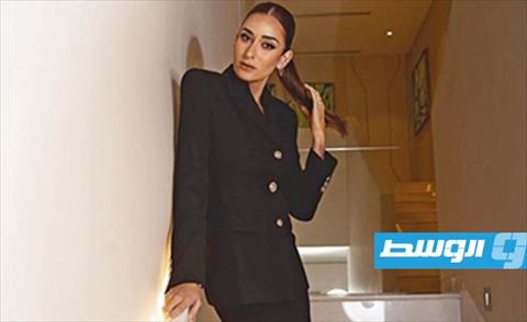 تفاصيل إطلالة أمينة خليل السوداء