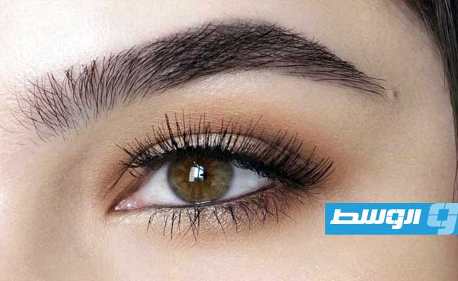 طرق للحصول على حواجب كثيفة