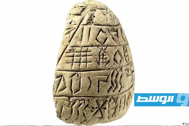 الباحث الفرنسي فرنسوا ديسيه وفك رموز الكتابة العيلامية في إيران بعد 4 آلاف عام