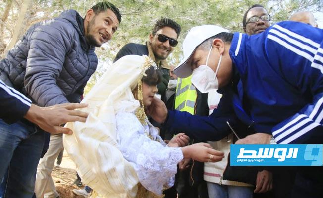 بالصور: القنطري يشارك في حملة التشجير «شاركوا»