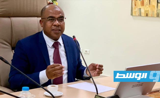 عبدالصادق: نسعى إلى إنتاج 1.6 مليون برميل نفط يوميًّا بحلول 2026