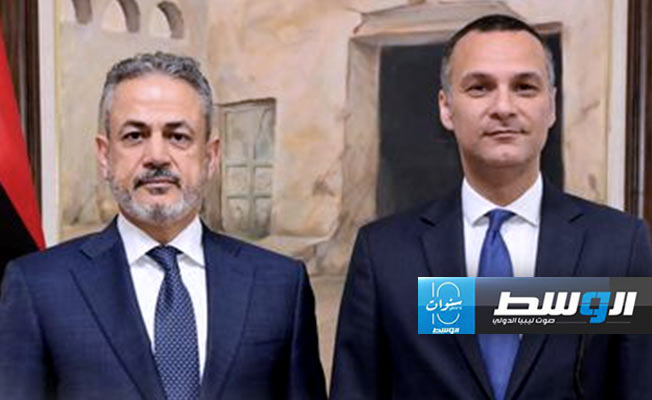 بن قدارة والقائم بالأعمال المصري يبحثان التعاون في الخدمات النفطية والمقاولات