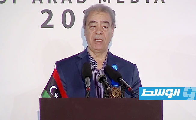 بشير زعبيه بعد فوزه بجائزة الدولة التقديرية: الصحفيون الليبيون جميعهم جديرون بلقب «صحفي العام»