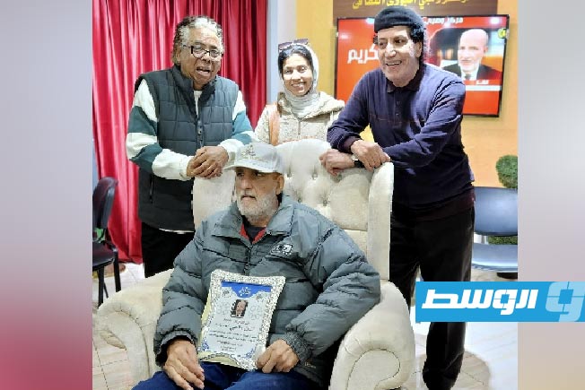 فنانو بنغازي يناشدون السلطات الليبية علاج فتحي العماري