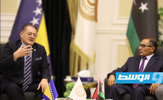 القيب يقدم مشروع مذكرة تفاهم للتعاون في مجال البحث العلمي مع البوسنة والهرسك