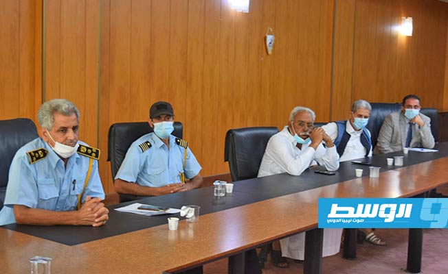 عميد بلدية سرت يبحث آثار ارتفاع أسعار الدقيق على توفير الخبز
