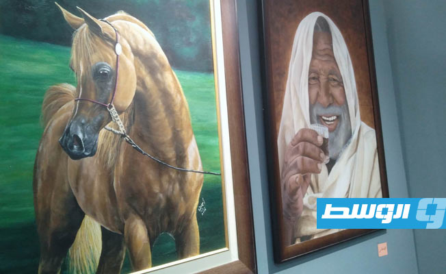 مدارس فنية مختلفة في معرض «الفنون التشكيلية» الثاني