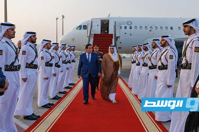 رئيس المجلس الرئاسي يصل الدوحة