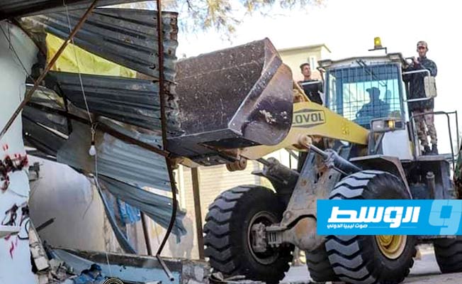 مواطنون في أجدابيا يرفضون «استثناء أحد» من حملة إزالة العشوائيات بالمدينة