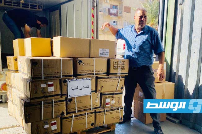 توزيع شحنة جديدة من مشغلات غسيل الكلى والمحاليل الوريدية بمختلف المناطق