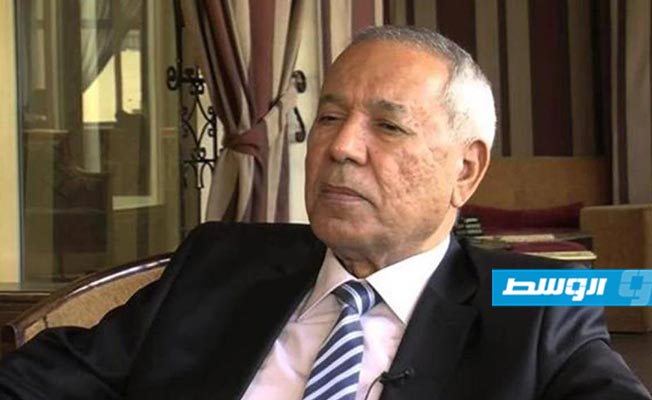 بعيرة يطالب «المركزي» في البيضاء بحماية المواطنين من جشع بعض المصارف