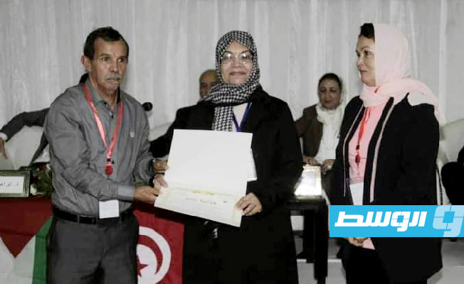 عائشة الأصفر تناقش الرواية الليبية من المحنة إلى الحلم