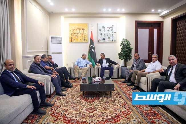 وفد تونسي يصل طرابلس لمناقشة استئناف الرحلات الجوية إلى المطارات الليبية