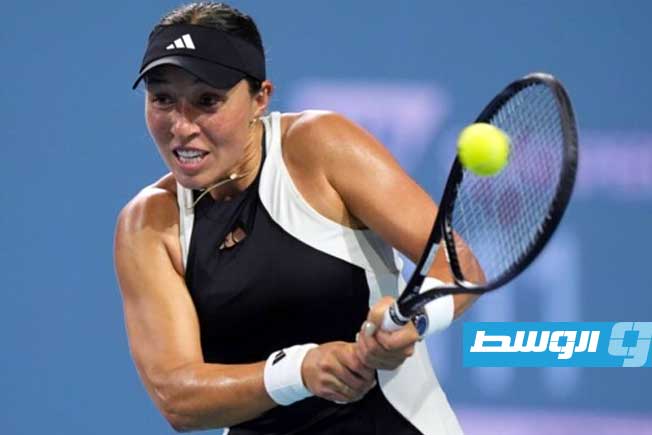 بيغولا تطيح بسابالينكا من نصف النهائي دورة ووهان للتنس