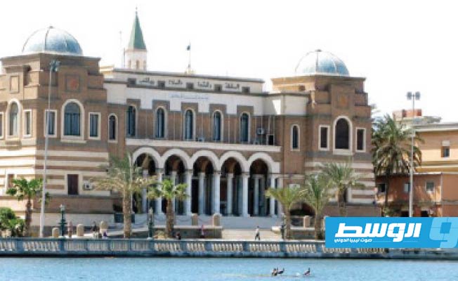 «المالية» تحيل أذونات صرف مرتبات يونيو إلى المصرف المركزي