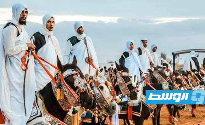 انطلاق مهرجان الفروسية الشعبية تحت شعار «سرت القرضابية للسلام» (صور)