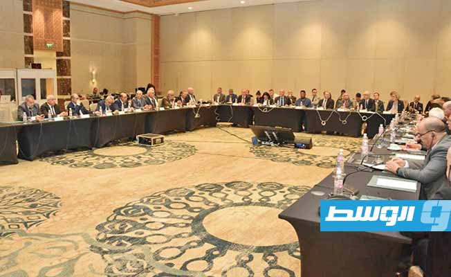 بحضور الحداد و«لجنة 5+5».. مجموعة العمل الأمنية تدرس 3 ملفات خلال اجتماعها في تونس