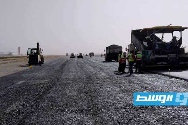 انطلاق أعمال رصف المهبط الرئيسي بمطار طرابلس