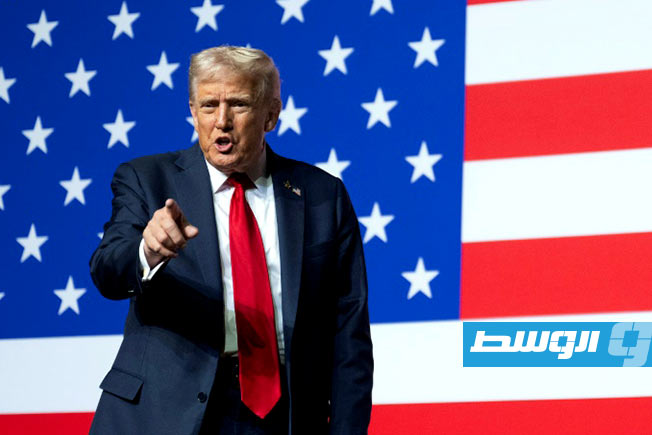 ترامب يحذر من «شلل مالي» بالولايات المتحدة بسبب تعثر مفاوضات التمويل