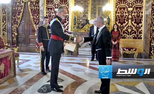 ملك إسبانيا يتسلم أوراق اعتماد أول سفير لدولة فلسطين