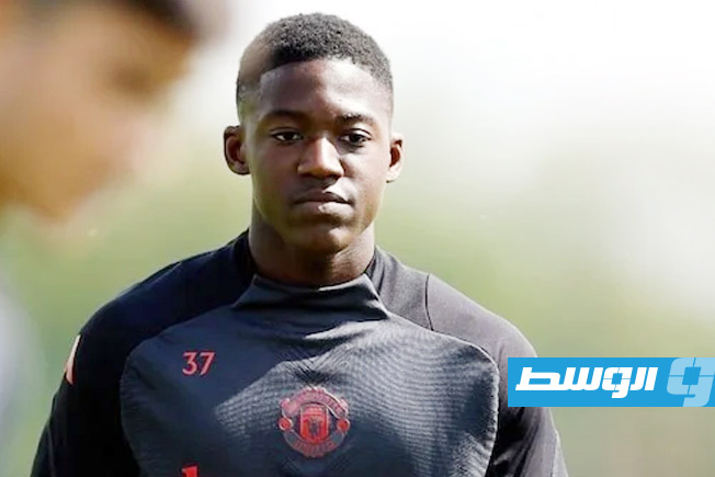 أموريم يتمسك ببقاء ماينو في مانشستر يونايتد