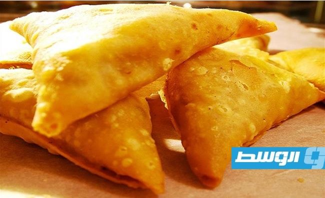 بوريك بالجبنة والبصل من المطبخ الليبي