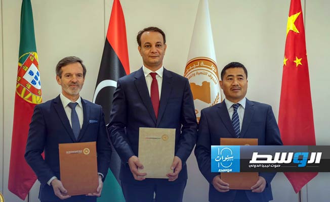 بلقاسم حفتر يوقِّع مذكرة تفاهم مع شركات صينية وبرتغالية لتنفيذ مشاريع استراتيجية في بنغازي