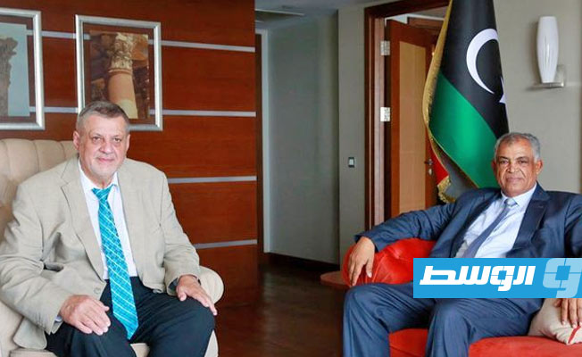 القطراني يبحث مع كوبيش دعم فتح حوار مجتمعي للوصول إلى المصالحة
