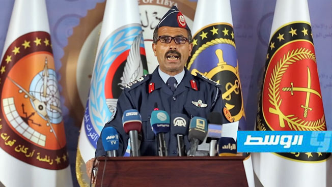 قنونو: قوات القيادة العامة قصفت مطار معيتيقة بستة صواريخ