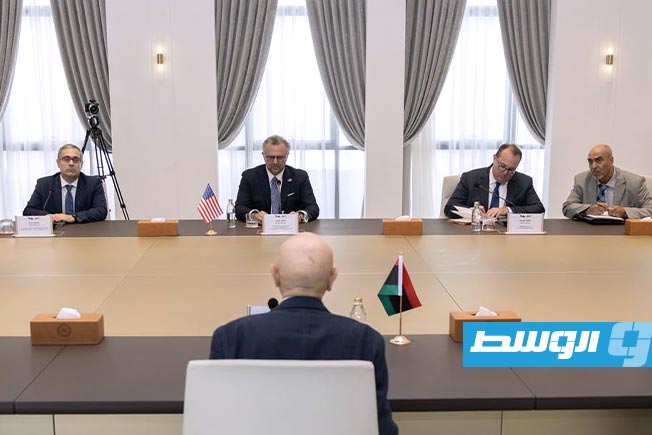 مستشار ترامب يكشف عن محاور اجتماعه مع «عقيلة وصدام وبلقاسم حفتر»